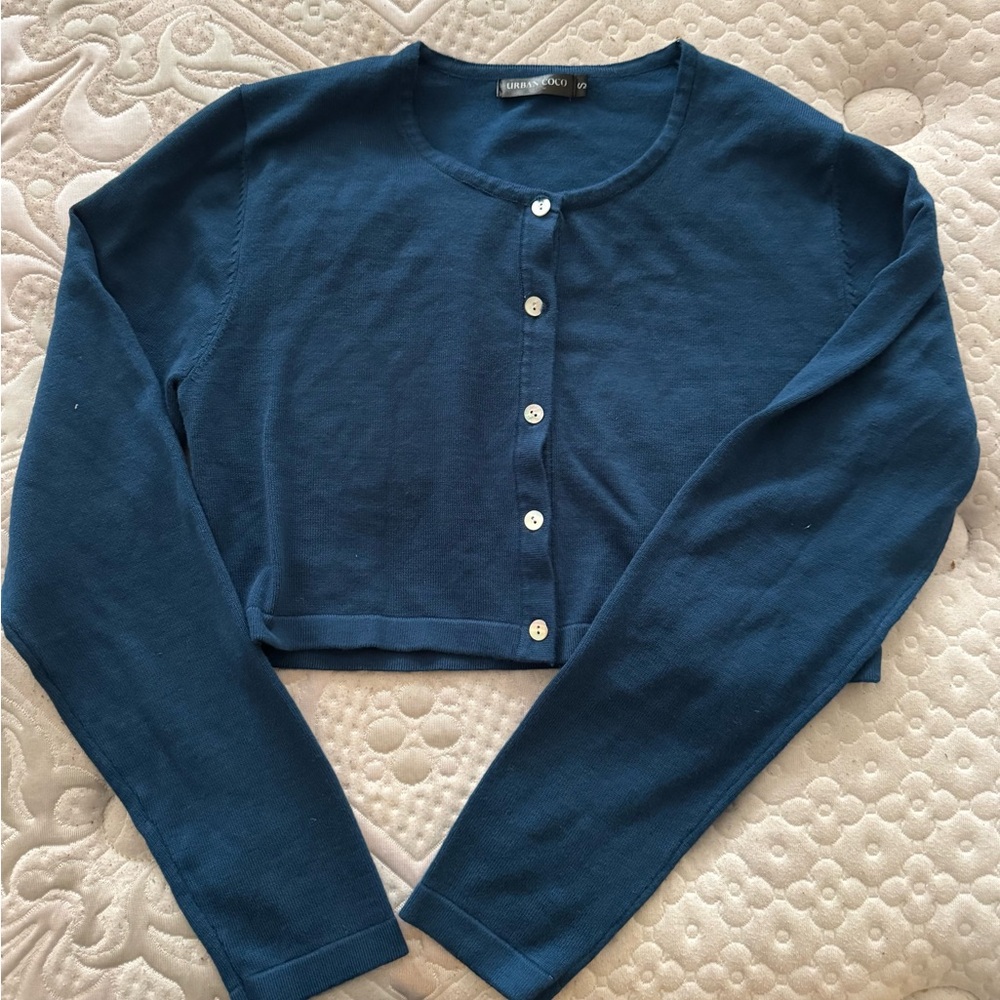 Blue Crop Button-Up Cardigan